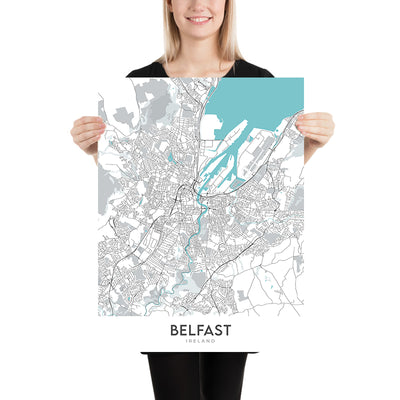 Mapa moderno de la ciudad de Belfast, Irlanda: Barrio del Titanic, Barrio de la Reina, Barrio de la Catedral, Castillo de Belfast, Autopista M1