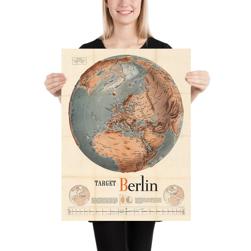 Ancienne carte mondiale de la Seconde Guerre mondiale par Manning, 1943 : "Cible Berlin" Tableau des distances des bombardiers 