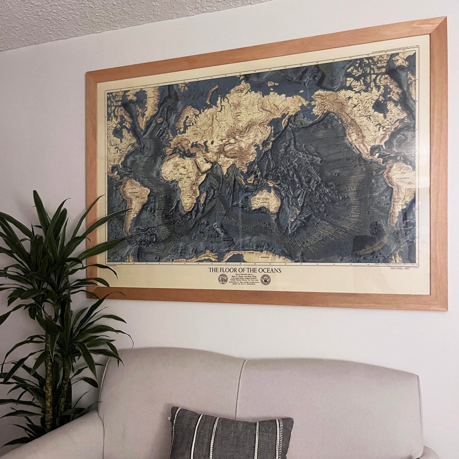 Seltene alte Karte des Meeresbodens und des Landreliefs der US Navy von 1976 - Europa, Afrika, Amerika, Antarktis, Australien 